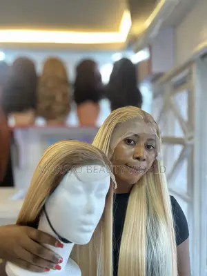 Frontal Blonde Unit