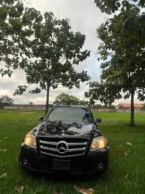 Mercedes-Benz GLK-Class 2010 Black