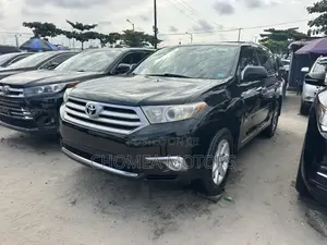 Toyota Highlander 2013 Black