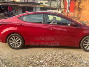 Hyundai Elantra 2014 Red