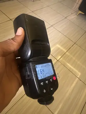 Godox TT600 Speed Light