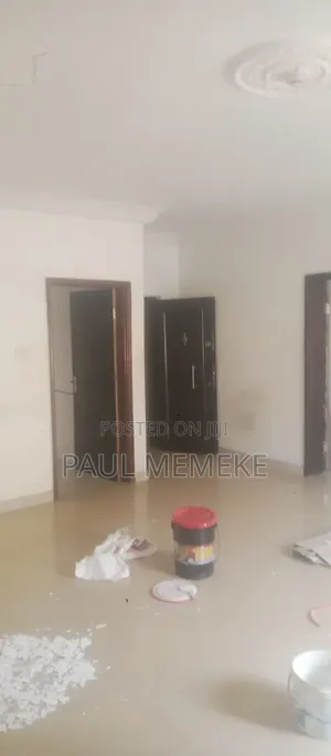 2bdrm Block of Flats in Adenubi Estate, Toyin Street for rent