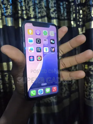 Apple iPhone XR 64 GB Black