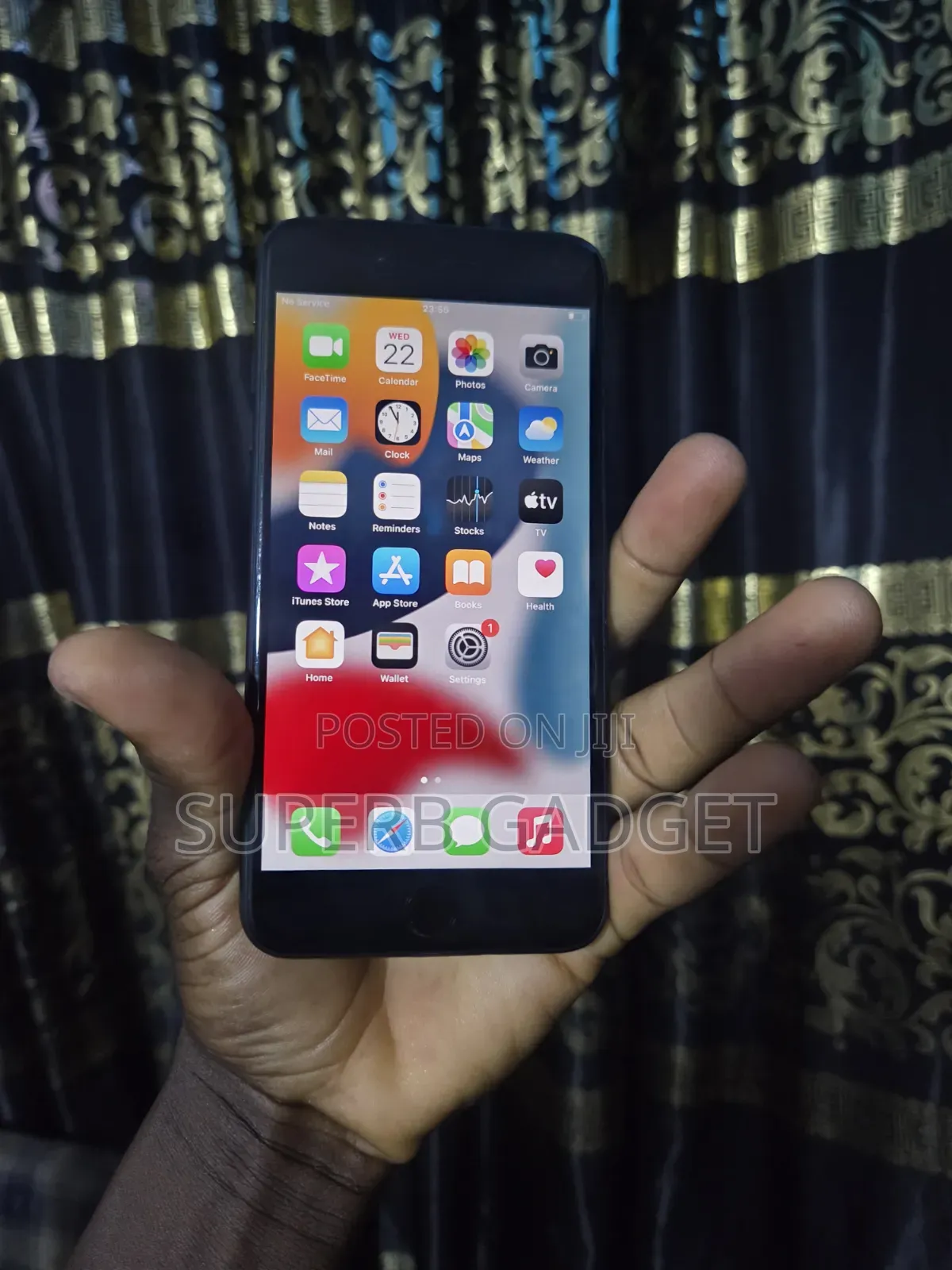 Apple iPhone 7 Plus 32 GB Black