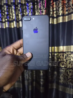 Apple iPhone 7 Plus 32 GB Black