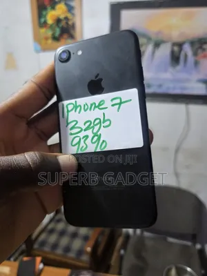 Apple iPhone 7 32 GB Black