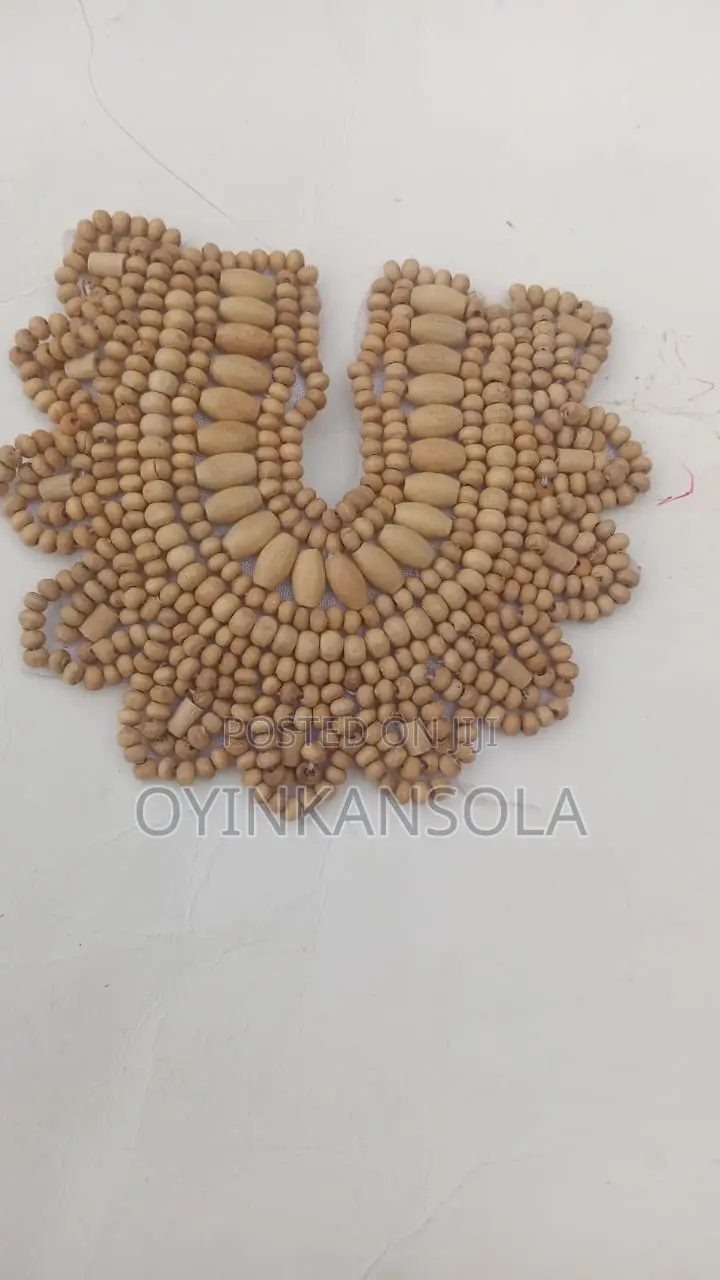 Beaded Collar Appliqué