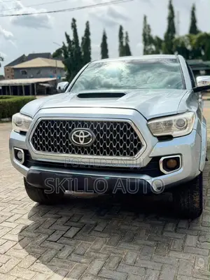 Toyota Tacoma SR 2018 Blue