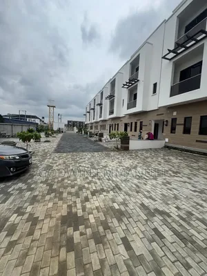 4bdrm Duplex in Gilmore, Jahi for rent