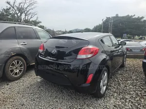 Hyundai Veloster Automatic 2012 Black