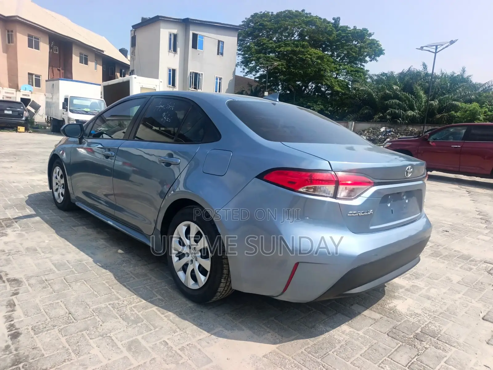 Toyota Corolla LE 2020 Blue