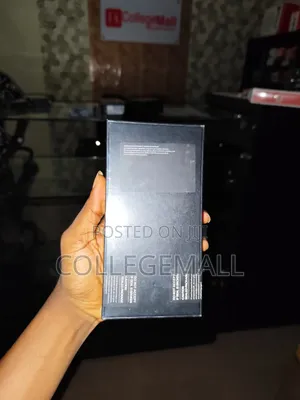 New Samsung Galaxy S21 Ultra 5G 128 GB Black