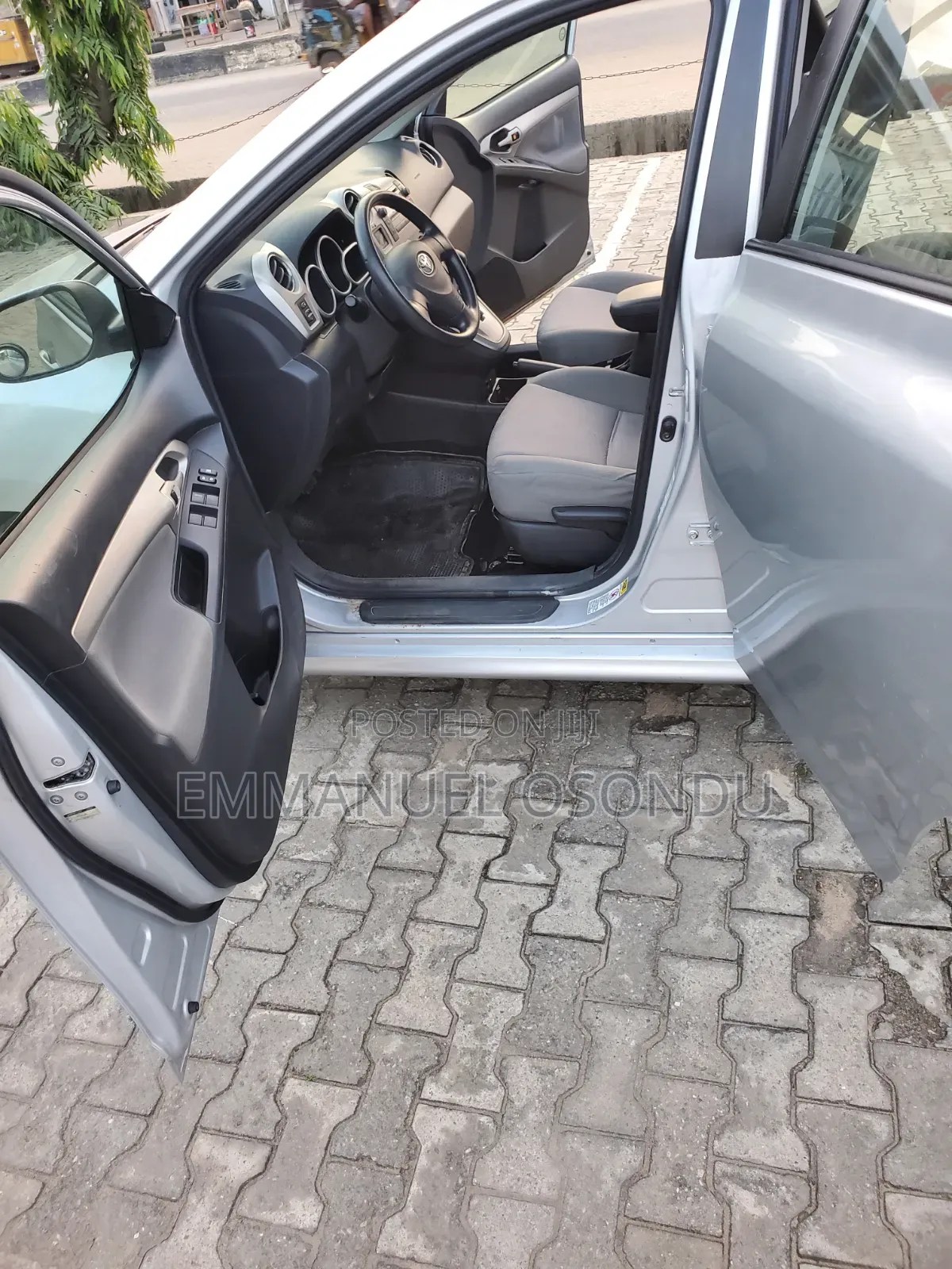 Toyota Matrix 2009 Silver