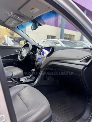 Hyundai Santa Fe 2014 Silver