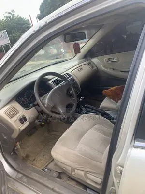 Honda Accord 2.0 Sport Automatic 2002 Silver