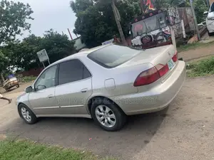 Honda Accord 2.0 Sport Automatic 2002 Silver