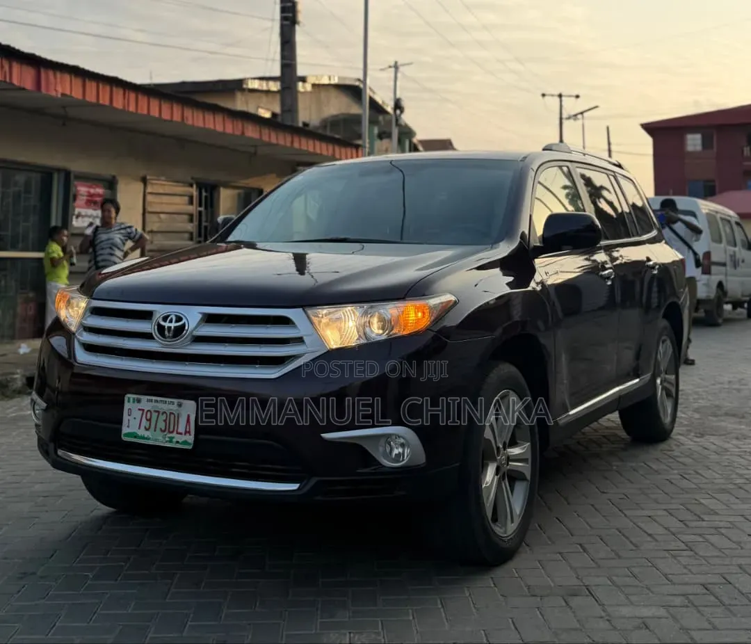 Toyota Highlander 2013 Gray