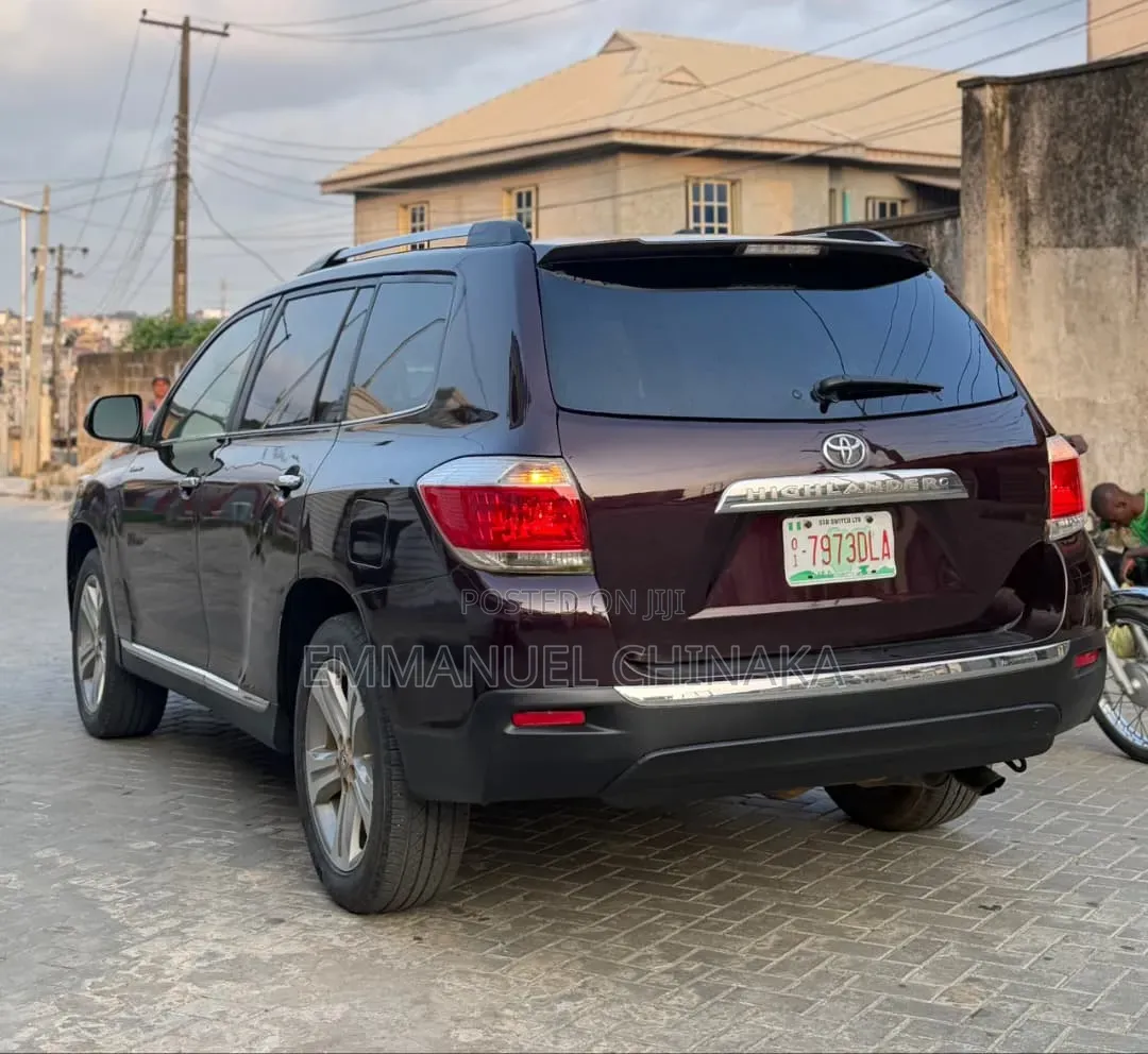 Toyota Highlander 2013 Gray
