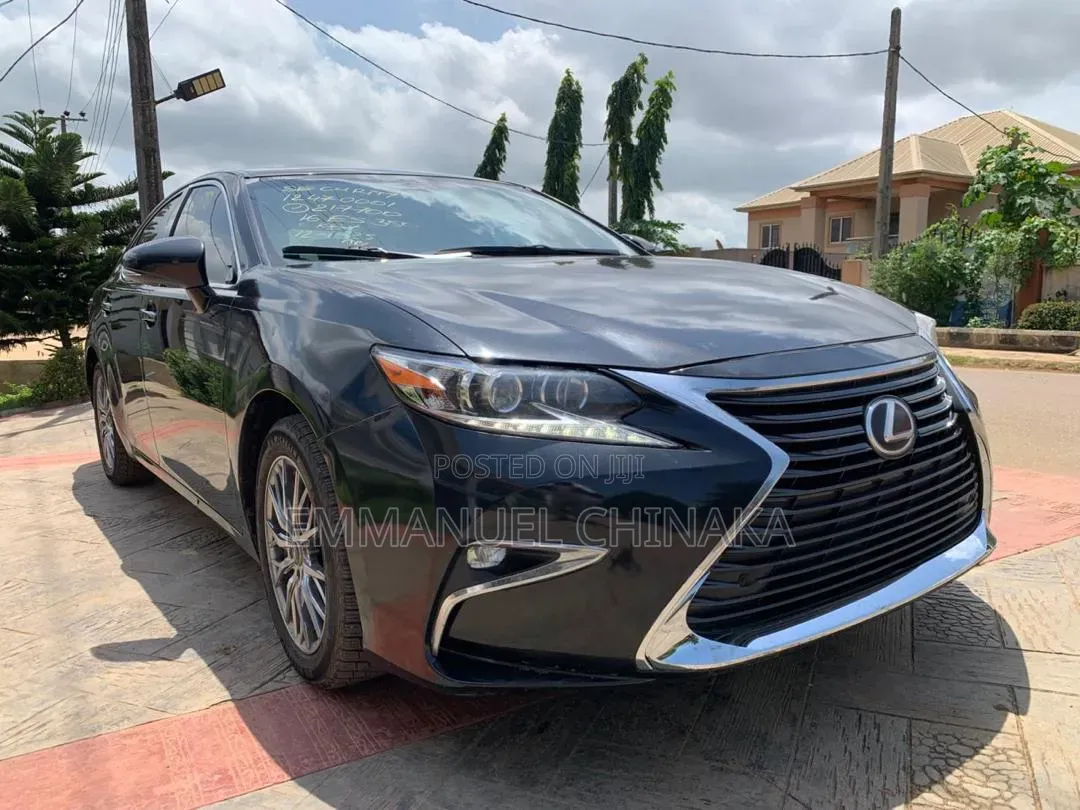 Lexus ES 2017 Black
