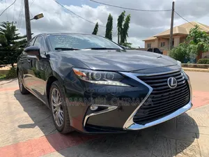Lexus ES 2017 Black