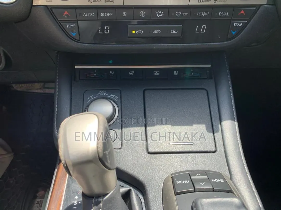 Lexus ES 2017 Black