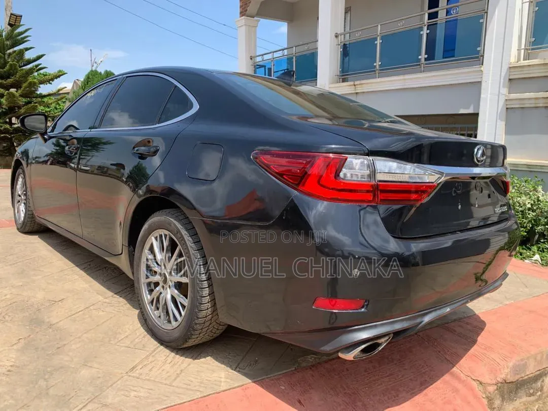 Lexus ES 2017 Black
