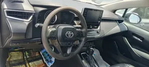 Toyota Corolla 2021 Silver