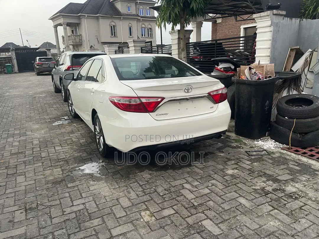 Toyota Camry 2015 White