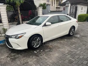 Toyota Camry 2015 White