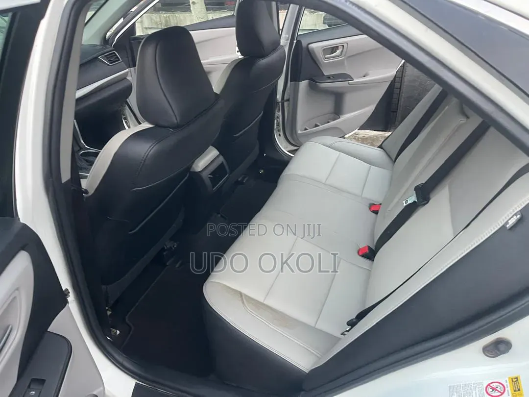 Toyota Camry 2015 White