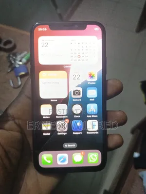 Apple iPhone XS 64 GB Black