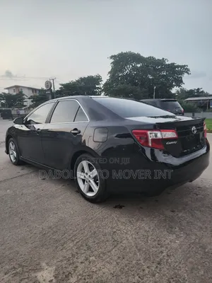 Toyota Camry SE 4dr Sedan (2.5L 4cyl 6A) 2013 Black