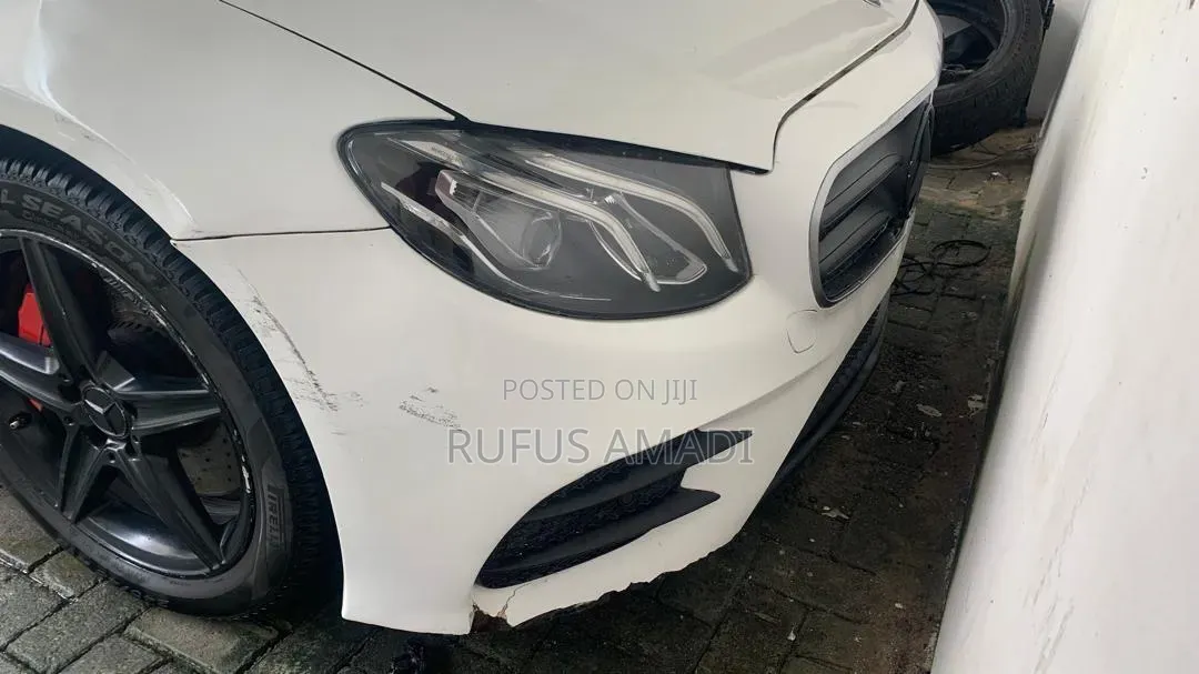 Mercedes-Benz E300 2017 White