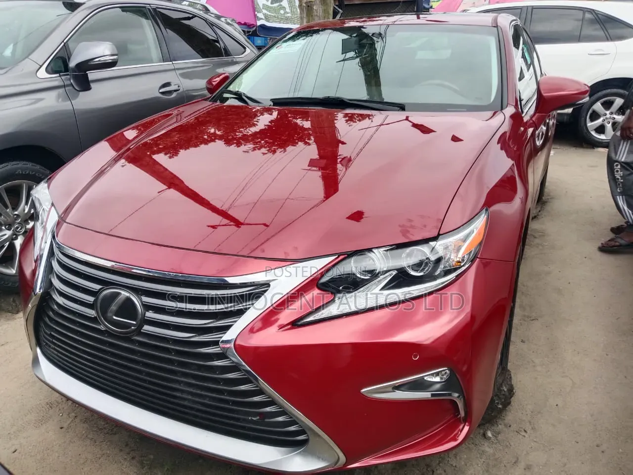 Lexus ES 2016 Maroon