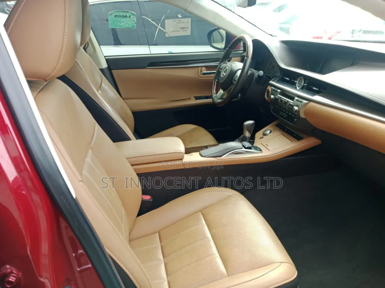Lexus ES 2016 Maroon