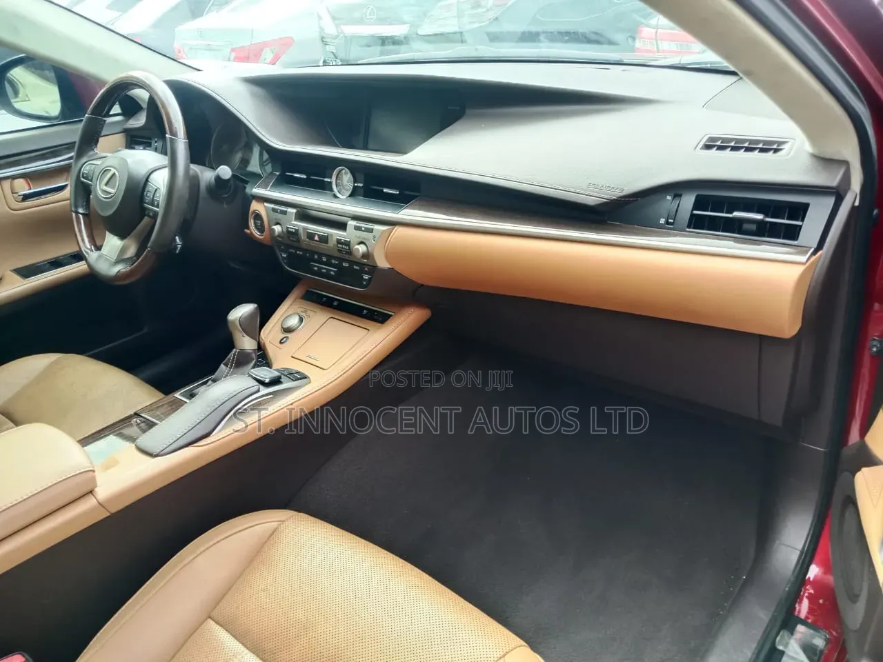Lexus ES 2016 Maroon
