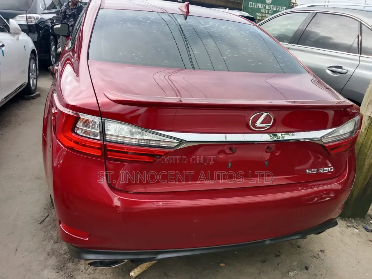 Lexus ES 2016 Maroon