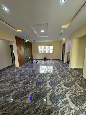 4bdrm Duplex in Akala Estate Akobo for rent