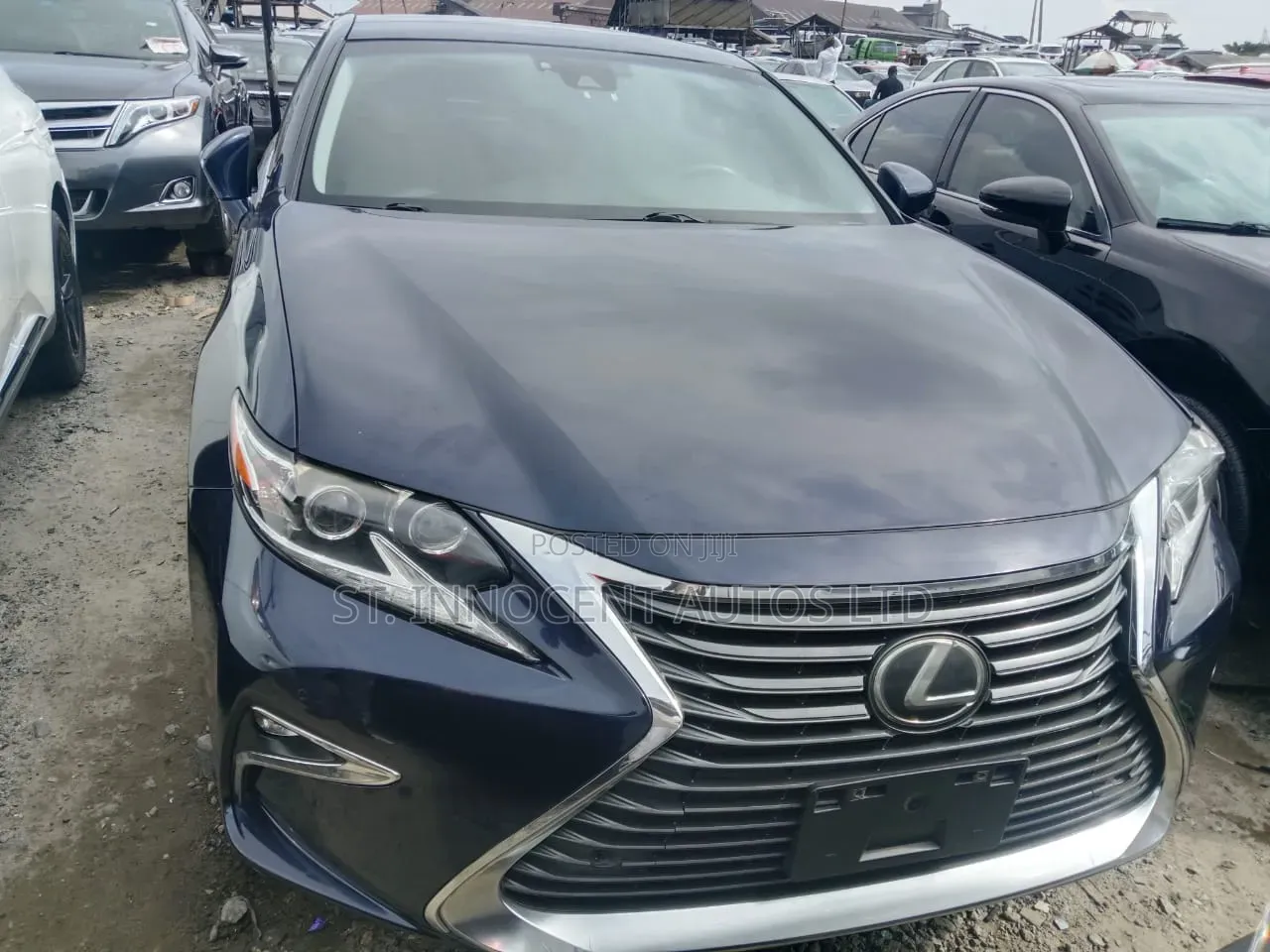 Lexus ES 2016 Blue