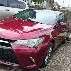 Toyota Camry 2017 Red