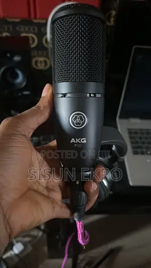 2 Weeks Used AkG P120 Mic and Midi Keyboard for N180k