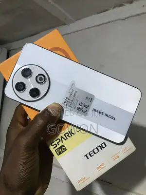 Tecno Spark 30 Pro 256 GB White