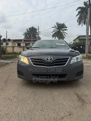 Toyota Camry 2010 Black