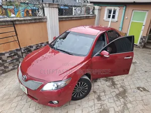 Toyota Camry 2010 Red