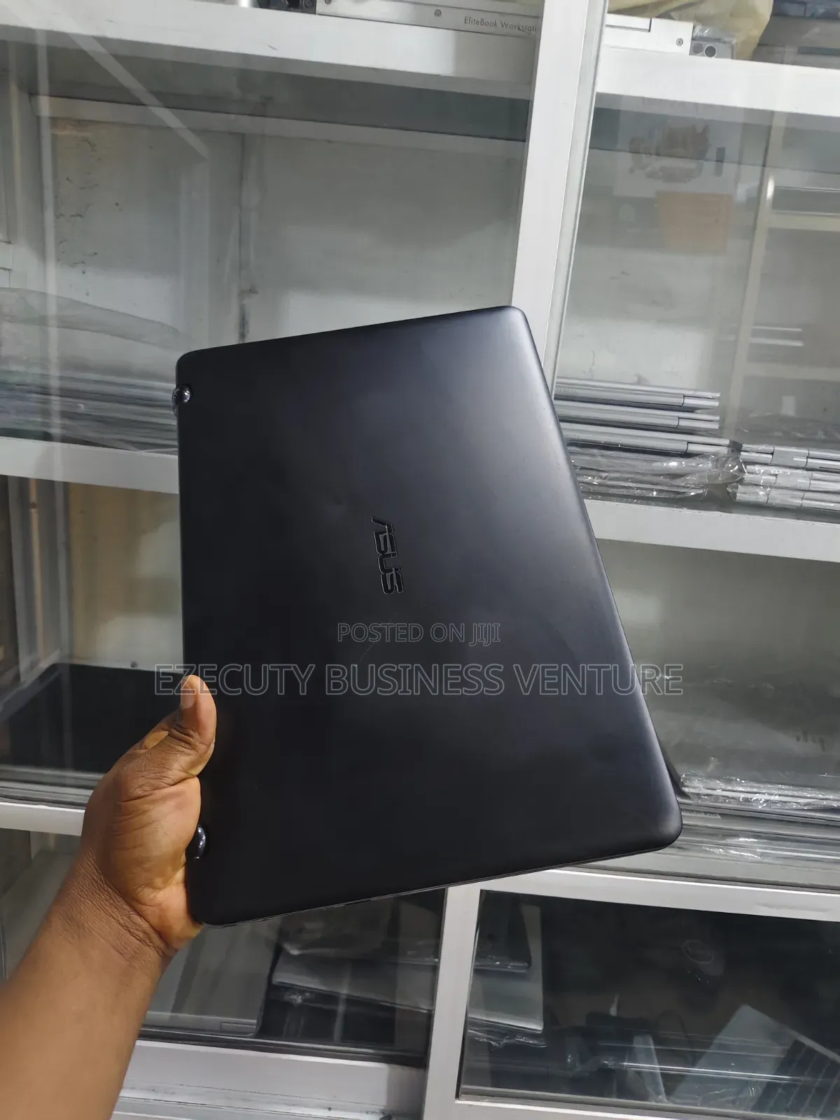 Laptop Asus Q534UX 8GB Intel Core i7 SSD 256GB