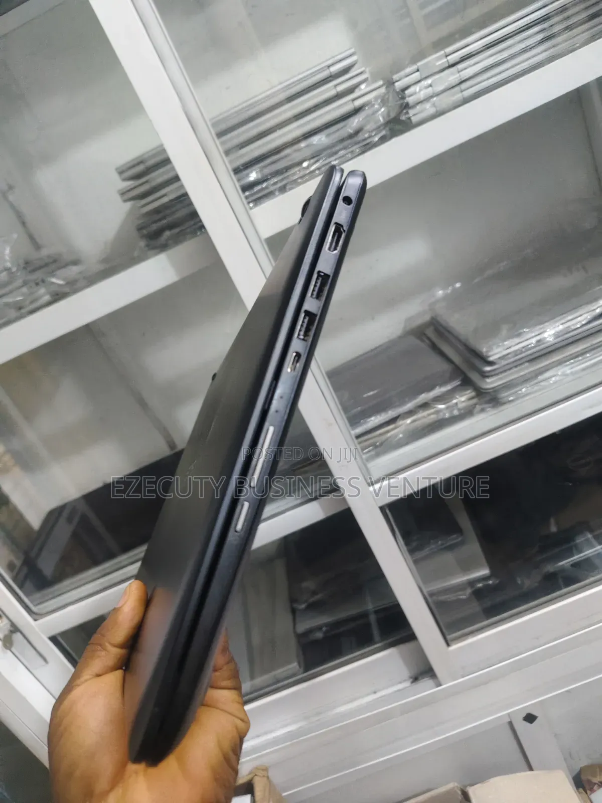 Laptop Asus Q534UX 8GB Intel Core i7 SSD 256GB