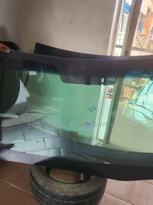 TOYOTA Matrix 2005/2007 Windscreen Glass