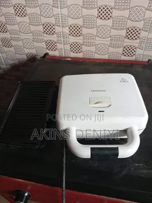 Toasting Machine