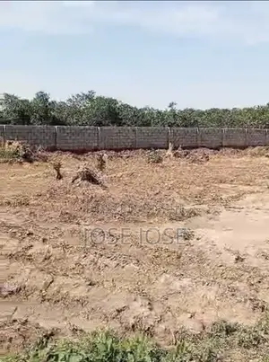 Dakibiyu Plot 1137
