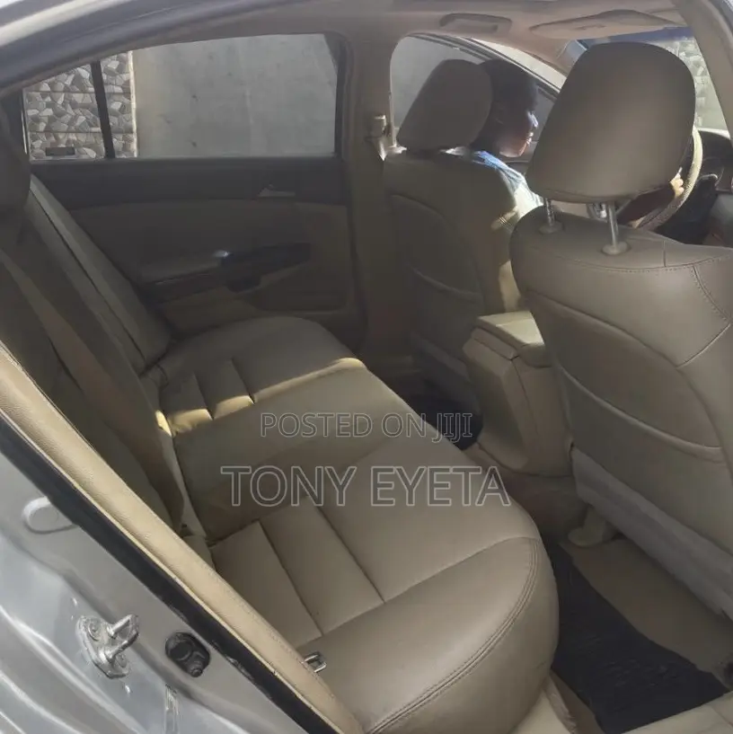 Honda Accord 2008 Silver